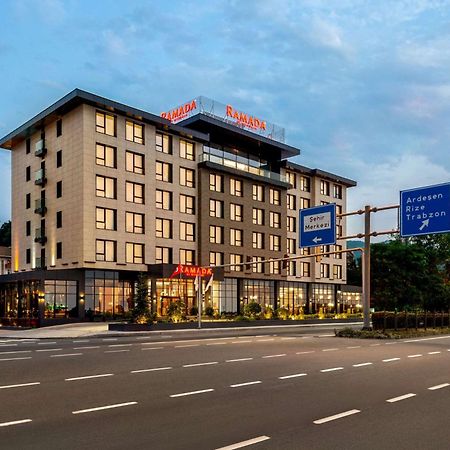 ホテル Ramada By Wyndham Rize Findikli エクステリア 写真